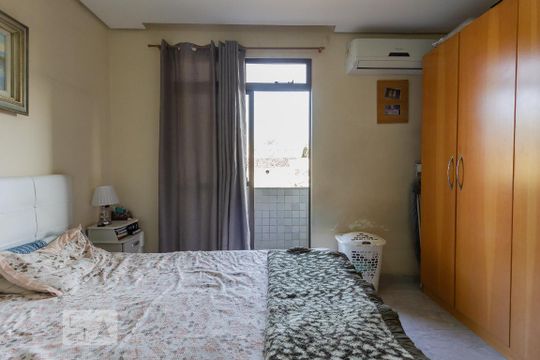 Suíte de apartamento à venda com 4 quartos, 360m² em Ouro Preto, Belo Horizonte