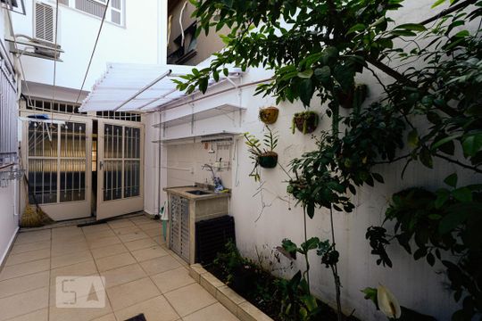 Quintal de casa à venda com 3 quartos, 210m² em Perdizes, São Paulo