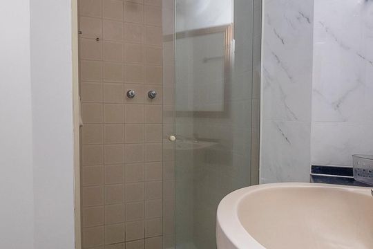 Banheiro de apartamento à venda com 1 quarto, 41m² em Paraiso, São Paulo