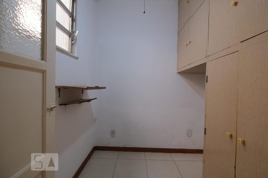 Quarto de Serviço de apartamento para alugar com 3 quartos, 98m² em Tijuca, Rio de Janeiro