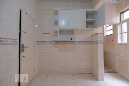 Cozinha - Armários de apartamento para alugar com 3 quartos, 98m² em Tijuca, Rio de Janeiro