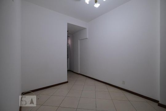 Quarto 1 de apartamento para alugar com 3 quartos, 98m² em Tijuca, Rio de Janeiro