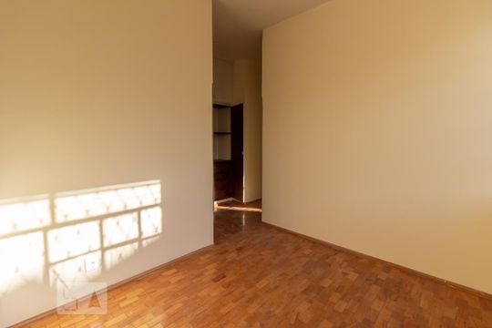 Sala 1 de apartamento à venda com 3 quartos, 140m² em Serra, Belo Horizonte