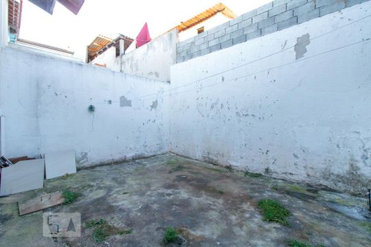 Quintal de casa de condomínio para alugar com 2 quartos, 64m² em Vila Pomar, Mogi das Cruzes