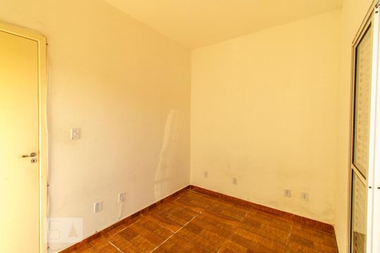 Quarto 1 de casa de condomínio para alugar com 2 quartos, 64m² em Vila Pomar, Mogi das Cruzes