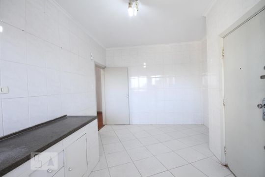 Cozinha de apartamento para alugar com 3 quartos, 155m² em Vila Mariana, São Paulo