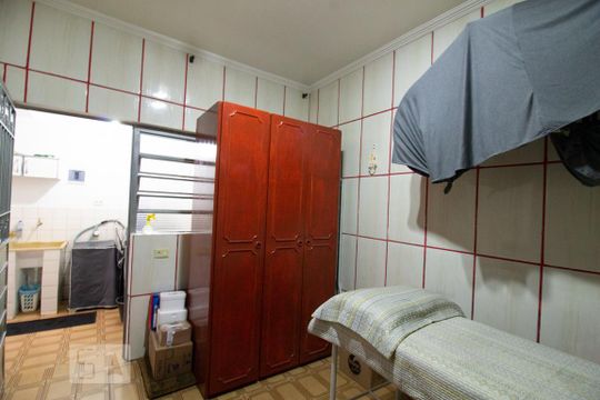 Quarto de Serviço de casa à venda com 4 quartos, 290m² em Jardim Divinolandia, Guarulhos