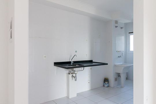 Cozinha de apartamento para alugar com 3 quartos, 86m² em Jardim Flor da Montanha, Guarulhos
