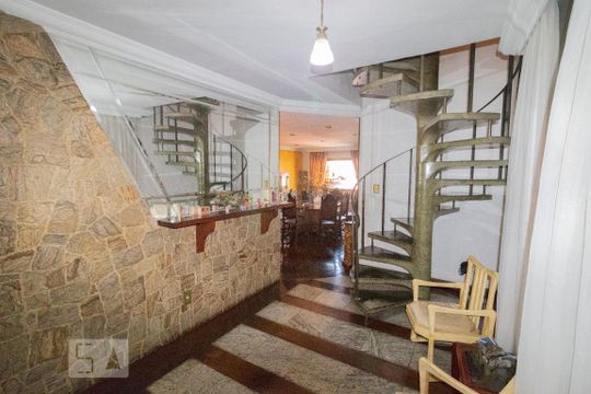 Sala de Estar de casa à venda com 3 quartos, 250m² em Sítio do Mandaqui, São Paulo