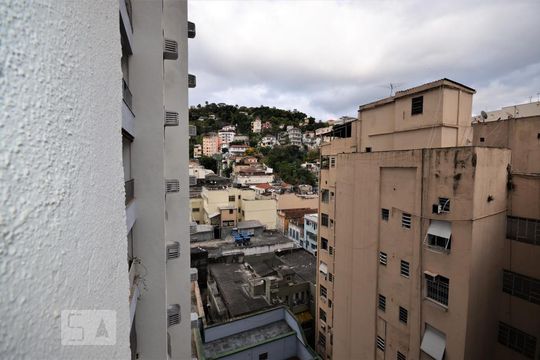 Vista do Quarto de apartamento para alugar com 1 quarto, 40m² em Santa Teresa, Rio de Janeiro