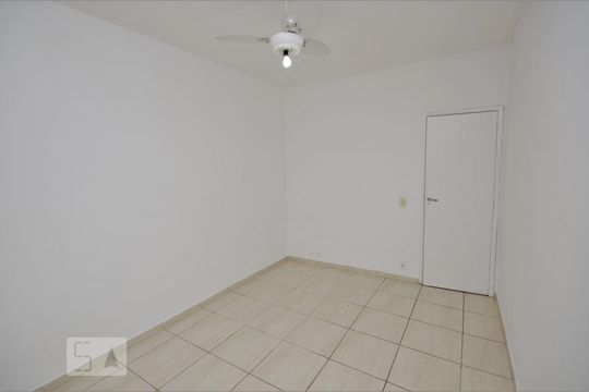 Quarto de apartamento para alugar com 1 quarto, 40m² em Santa Teresa, Rio de Janeiro