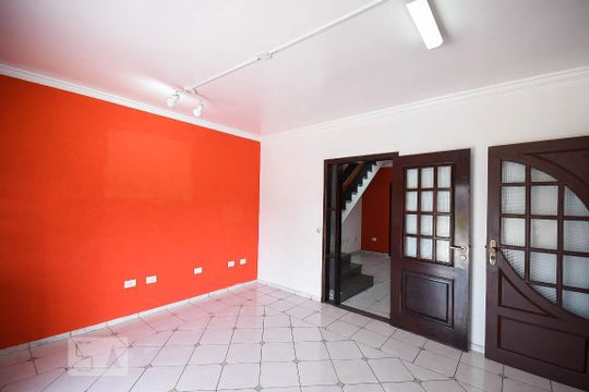 Sala de casa para alugar com 4 quartos, 500m² em Cidade Intercap, Taboão da Serra