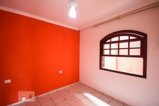 Quarto 1 de casa para alugar com 4 quartos, 500m² em Cidade Intercap, Taboão da Serra
