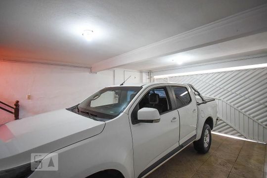 Garagem de casa para alugar com 4 quartos, 500m² em Cidade Intercap, Taboão da Serra