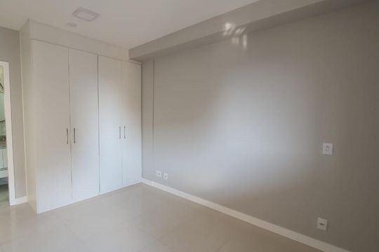 Suíte de apartamento à venda com 1 quarto, 50m² em Alphaville Conde Ii, Barueri