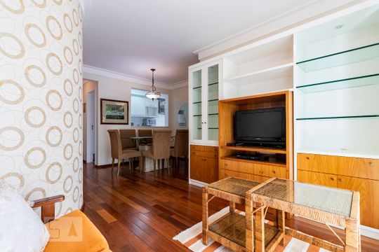 Apartamento para alugar com 2 quartos, 70m² em Cambuci, São Paulo
