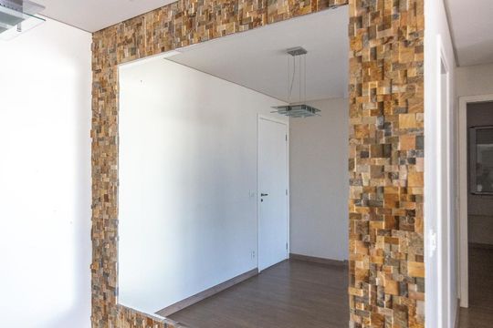 Espelho e parede texturizada de apartamento para alugar com 2 quartos, 84m² em Centro, São Bernardo do Campo