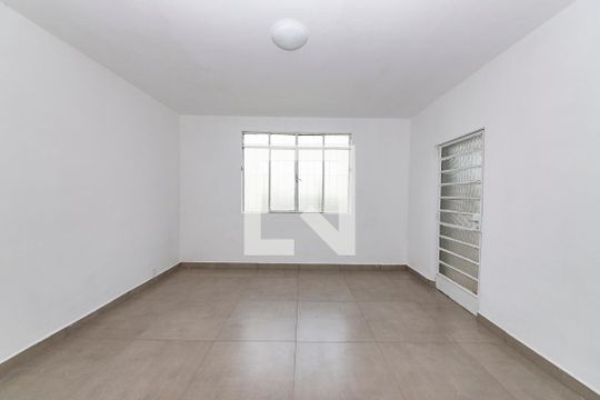 Casa à venda com 4 quartos, 220m² em Dom Cabral, Belo Horizonte