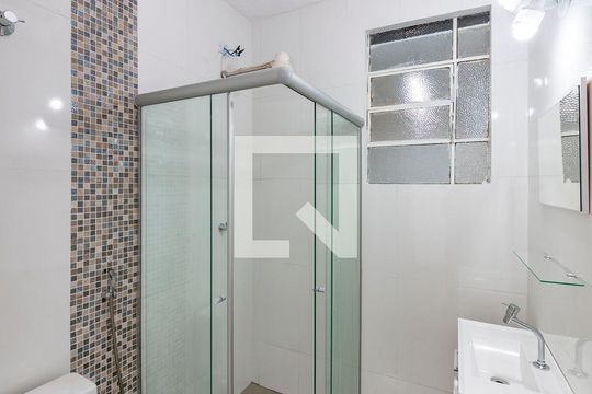 Banheiro Social de casa à venda com 4 quartos, 220m² em Dom Cabral, Belo Horizonte