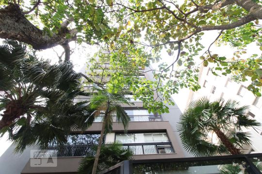 Fachada de kitnet/studio para alugar com 1 quarto, 35m² em Campo Belo, São Paulo