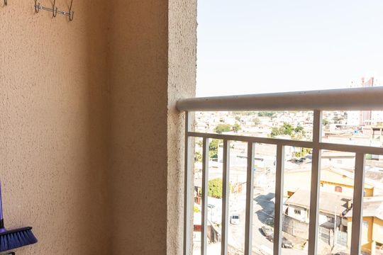 Varanda de apartamento à venda com 2 quartos, 57m² em Santo Antônio, Osasco