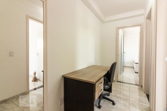 Escritório de apartamento à venda com 2 quartos, 57m² em Santo Antônio, Osasco