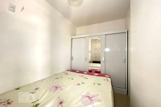 Quarto de apartamento à venda com 1 quarto, 31m² em Centro, São Leopoldo