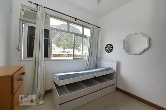 Quarto 2 de apartamento à venda com 3 quartos, 95m² em Copacabana, Rio de Janeiro