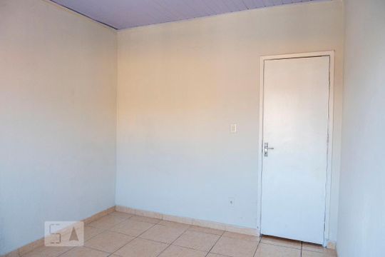 Quarto 2 de casa à venda com 2 quartos, 65m² em Jardim Botucatu, São Paulo