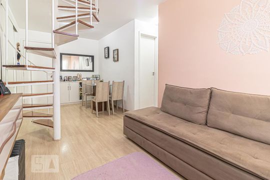 Sala de apartamento para alugar com 4 quartos, 120m² em Pechincha, Rio de Janeiro