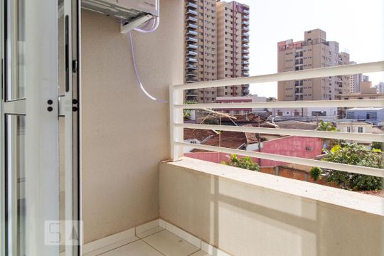 Varanda de apartamento para alugar com 1 quarto, 41m² em Centro, Ribeirão Preto
