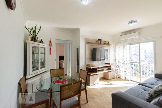 Apartamento para alugar com 2 quartos, 72m² em Vila Olímpia, São Paulo