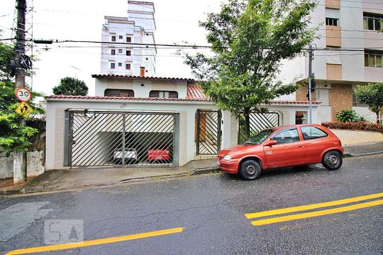 Fachada de casa à venda com 4 quartos, 340m² em Nova Petrópolis, São Bernardo do Campo