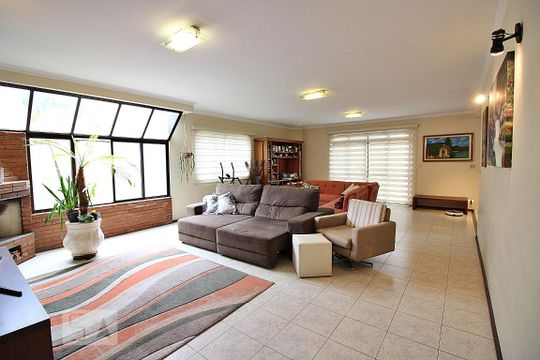 Casa à venda com 4 quartos, 340m² em Nova Petrópolis, São Bernardo do Campo