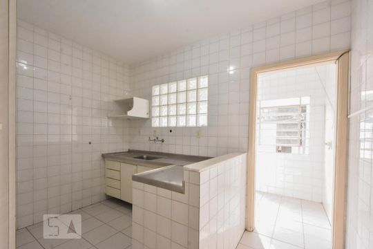 Cozinha de casa à venda com 3 quartos, 360m² em Vila Cruzeiro, São Paulo