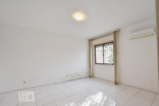Suíte 01 de casa à venda com 3 quartos, 360m² em Vila Cruzeiro, São Paulo