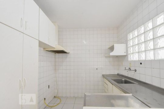 Cozinha de casa à venda com 3 quartos, 360m² em Vila Cruzeiro, São Paulo