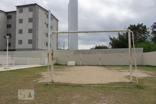 Campo de apartamento para alugar com 2 quartos, 42m² em Campo Grande, Rio de Janeiro