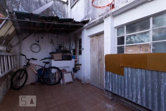 Quintal de casa à venda com 5 quartos, 200m² em Chácara Belenzinho, São Paulo