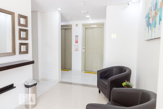 Área comum - Hall Social de apartamento à venda com 2 quartos, 55m² em Vila das Palmeiras, Guarulhos