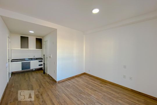 Sala de kitnet/studio para alugar com 1 quarto, 35m² em Belenzinho, São Paulo