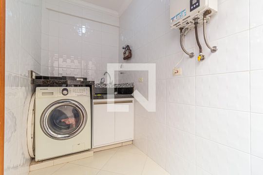 Área de Serviço de casa à venda com 3 quartos, 195m² em Vila Assunção, Santo André