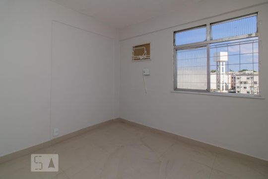 Quarto 1 de apartamento à venda com 2 quartos, 44m² em Irajá, Rio de Janeiro