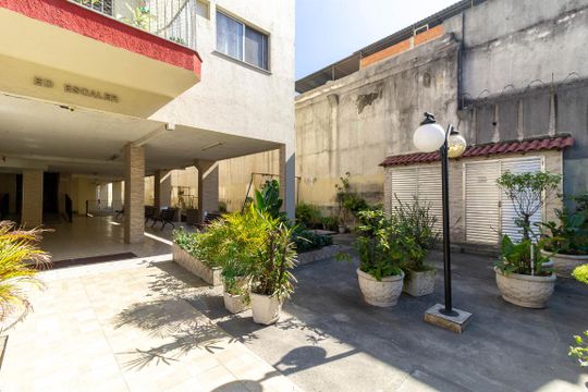 Área comum de apartamento para alugar com 2 quartos, 55m² em Madureira, Rio de Janeiro