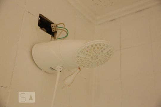 Banheiro/Lavanderia de kitnet/studio à venda com 1 quarto, 34m² em Sé, São Paulo