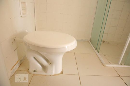 Banheiro/Lavanderia de kitnet/studio à venda com 1 quarto, 34m² em Sé, São Paulo