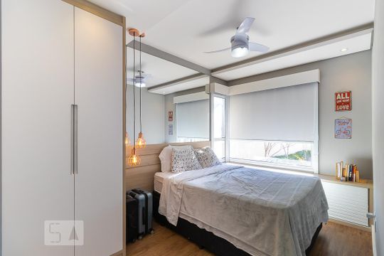 Quarto da suíte de apartamento à venda com 1 quarto, 45m² em Vila Lídia, Campinas