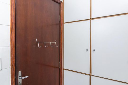 Banheiro de kitnet/studio para alugar com 1 quarto, 19m² em Jardim Aricanduva, São Paulo