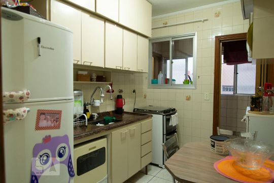 Cozinha de apartamento à venda com 4 quartos, 146m² em Parque Tomas Saraiva, São Paulo