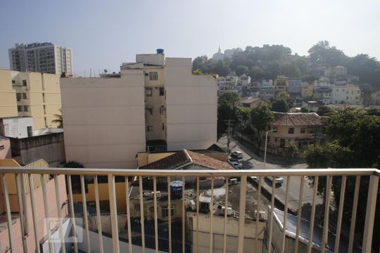 Vista do Quarto 1 de apartamento para alugar com 3 quartos, 100m² em Vila Isabel, Rio de Janeiro